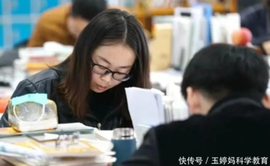 錄取通知書上的“定向”二字 畢業(yè)生就業(yè)保障的新鑰匙